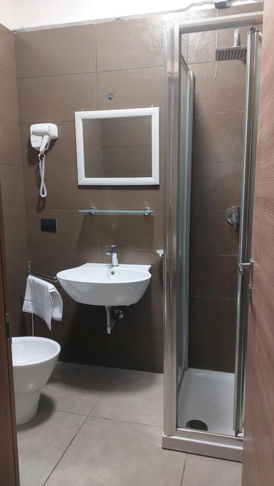 Hotel La Torre Формиджине Экстерьер фото