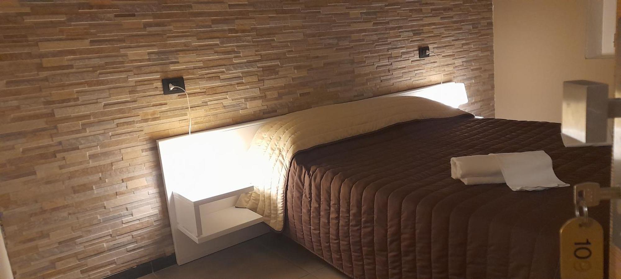 Hotel La Torre Формиджине Экстерьер фото
